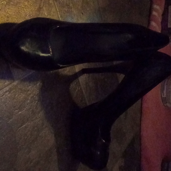 Shoes - Picture 1 of 1